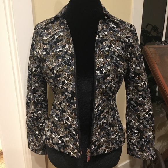 Samuel Dong Zippered Textured & Patterned Jacket - Picture 2 of 6